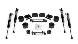 1365360 – JL 2dr Rubicon: 2.5" Performance Spacer Lift Kit & 9550 VSS Twin-Tube Shocks